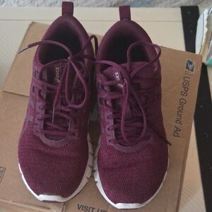 Asics Women's Maroon Athletic Shoes SZ8